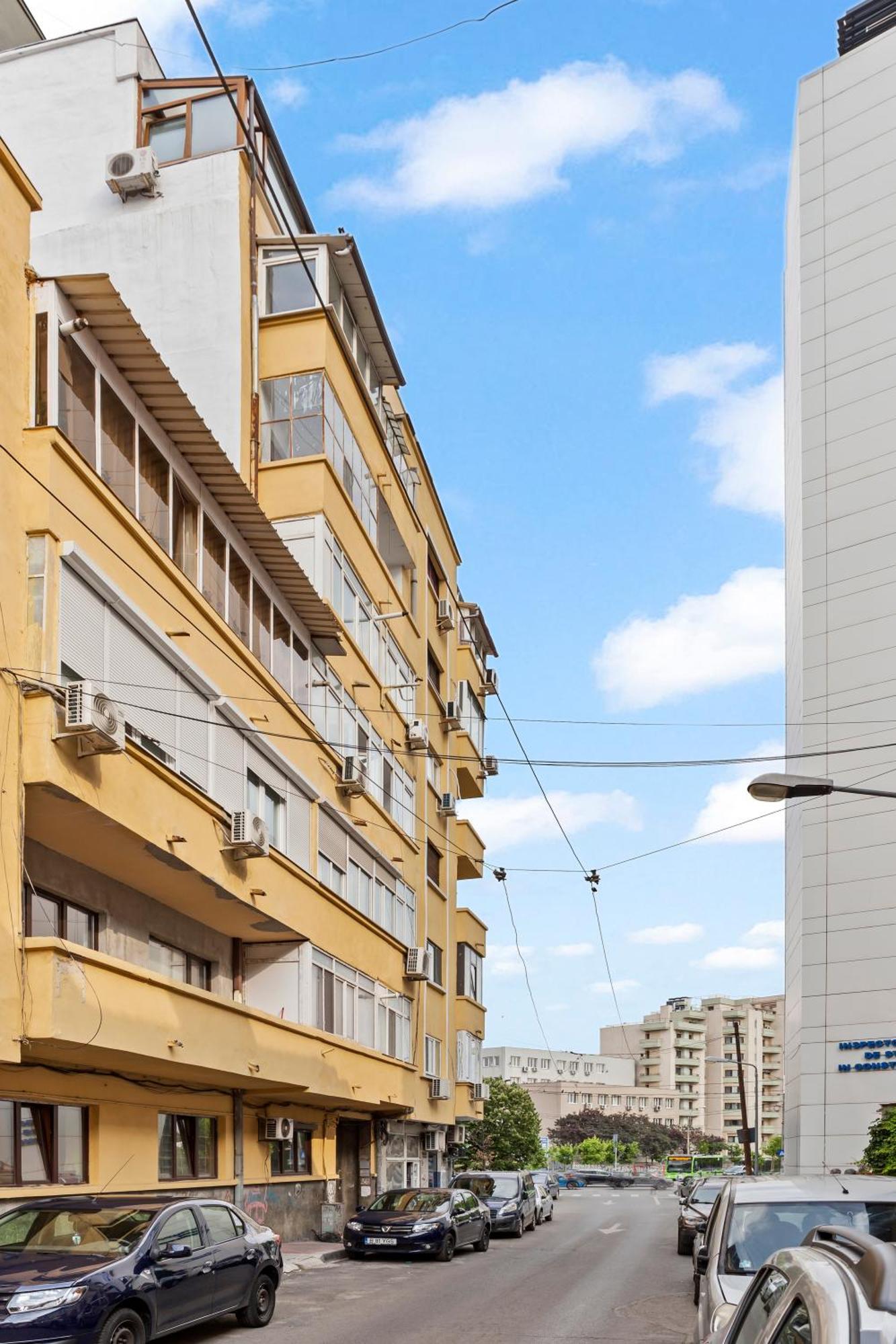 Upscale Studio, Walking Distance From The Old Town Бухарест Екстер'єр фото